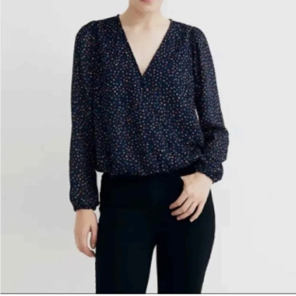 Madewell Lyric Wrap Top In Sugar Dot in Size L